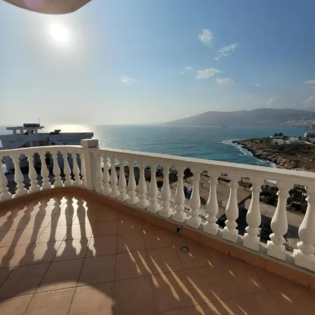 Vila Sulozeqi * Saranda