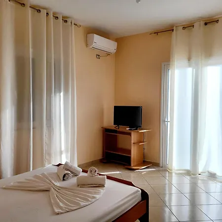 Vila Sulozeqi Apartment Sarandë