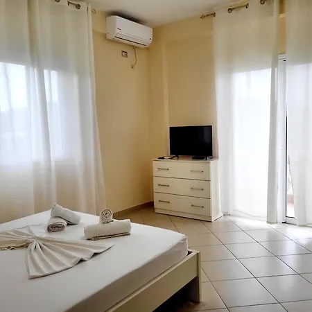 Vila Sulozeqi Saranda