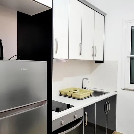 Apartment Vila Sulozeqi