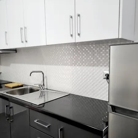 Apartament Vila Sulozeqi