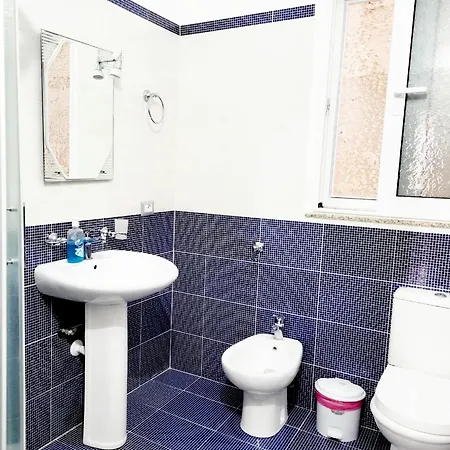Vila Sulozeqi Sarande