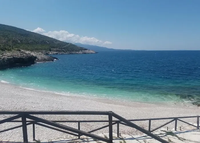 Apartment Vila Sulozeqi Sarande