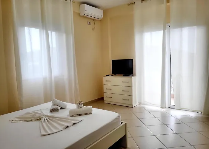 Vila Sulozeqi Sarande